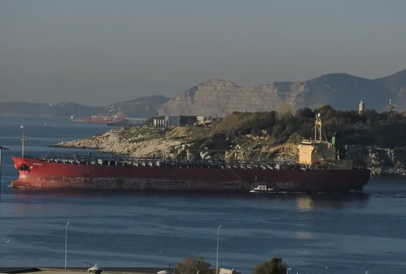 PIONEER Tanker IMO 9260079 photo 2