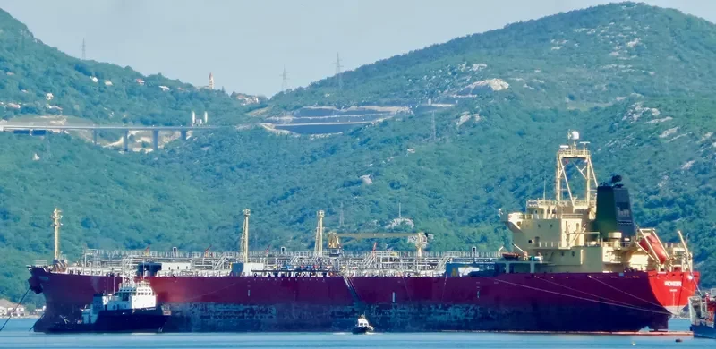 PIONEER Tanker IMO 9260079 photo 6