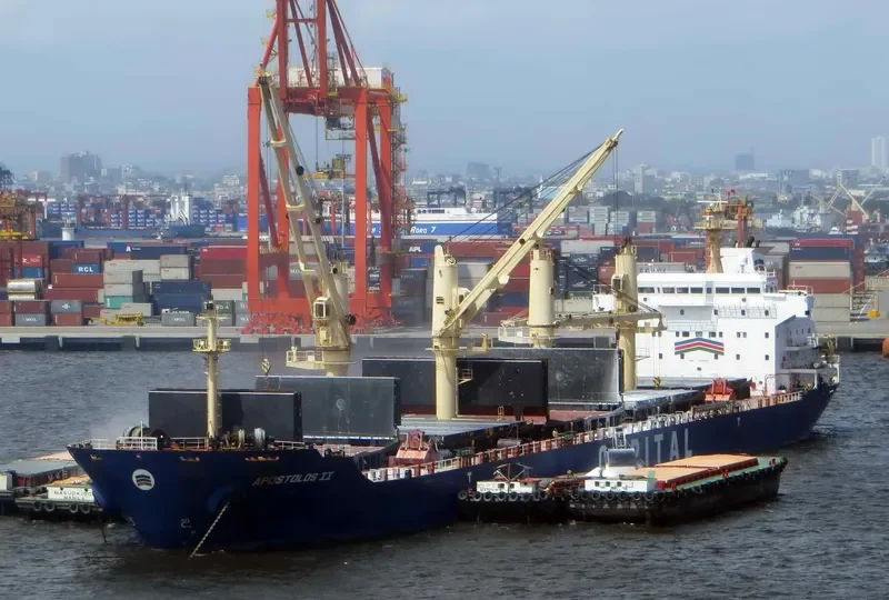 LAVRIO Bulk Carrier IMO 9260158 photo 3