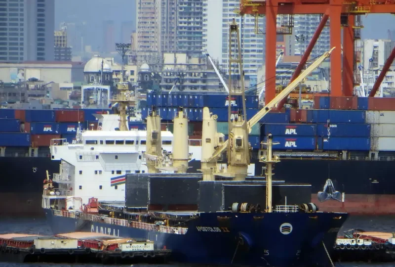 LAVRIO Bulk Carrier IMO 9260158 photo 4