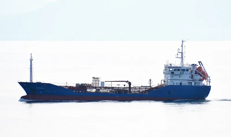 EVIAPETROL I Tanker IMO 9260392 photo 6