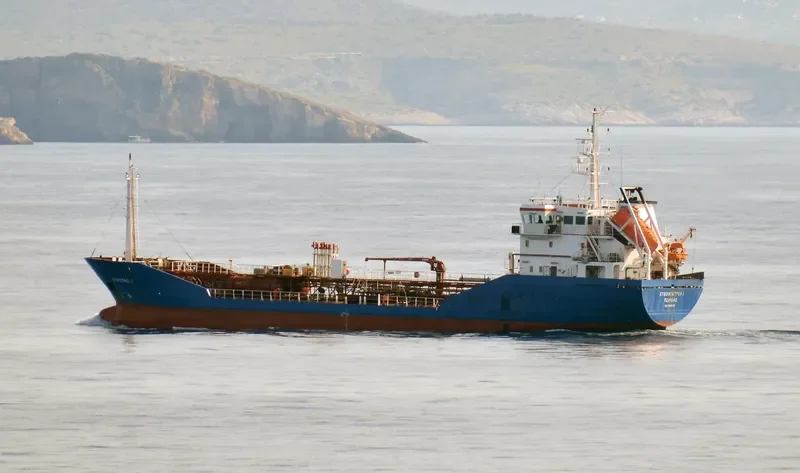 EVIAPETROL I Tanker IMO 9260392 photo 7