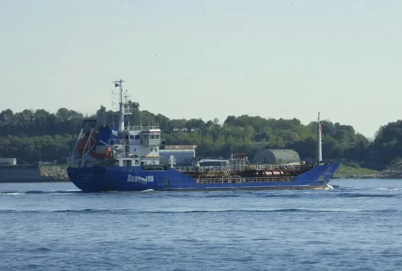 EVIAPETROL I Tanker IMO 9260392 photo 9
