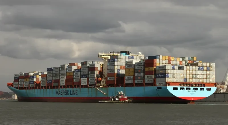 AXEL MAERSK Container Ship IMO 9260419 photo 7
