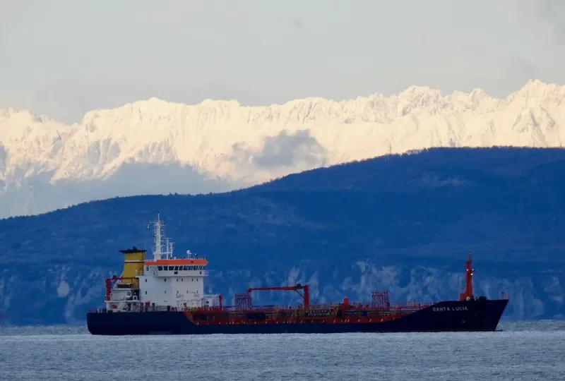 SANTA LUCIA Tanker IMO 9260500 photo 3