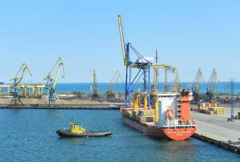 BURAK BAYRAKTAR Container Ship IMO 9260536 photo 2