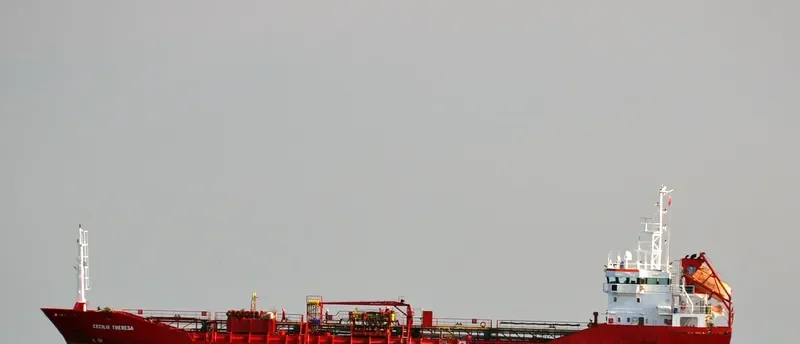 LIDYA Tanker IMO 9260550 photo 10