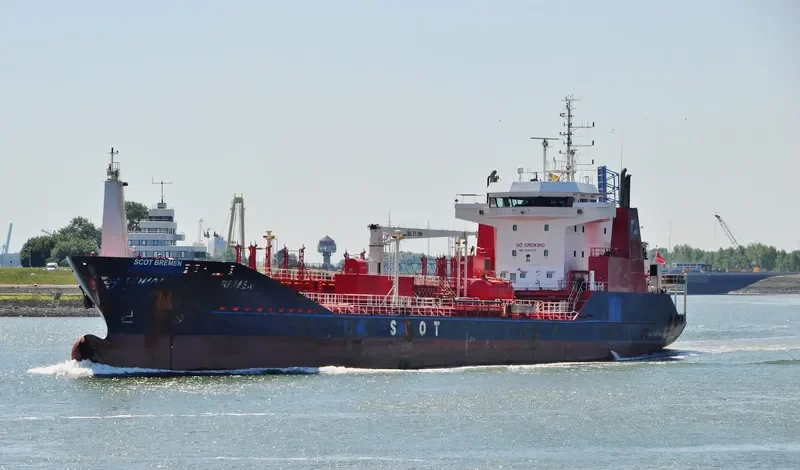 SCOT BREMEN Tanker IMO 9260835 photo 7