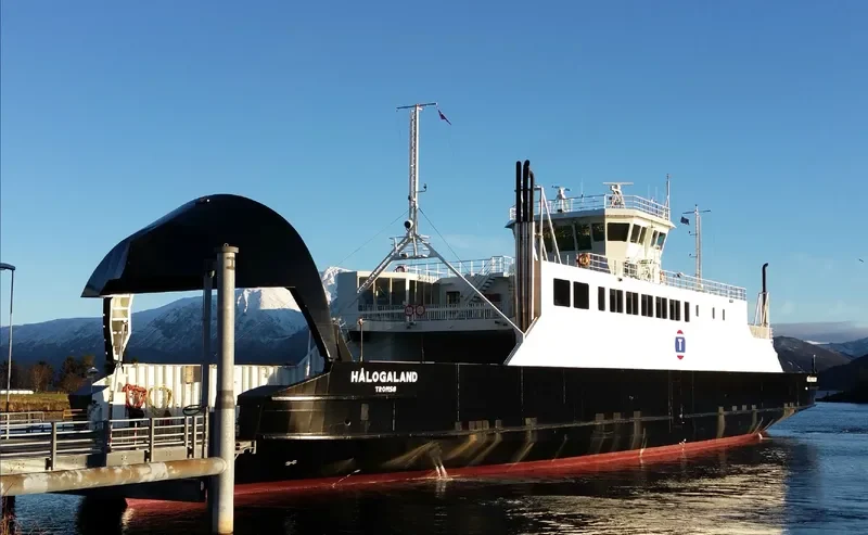 HALOGALAND Ro-Ro IMO 9260885
