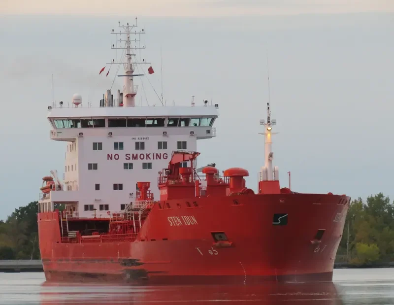 STEN IDUN Tanker IMO 9261102 photo 10