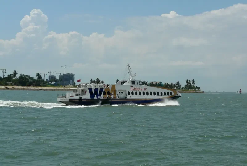 WAVEMASTER 6 Passenger Ship IMO 9261126 photo 4