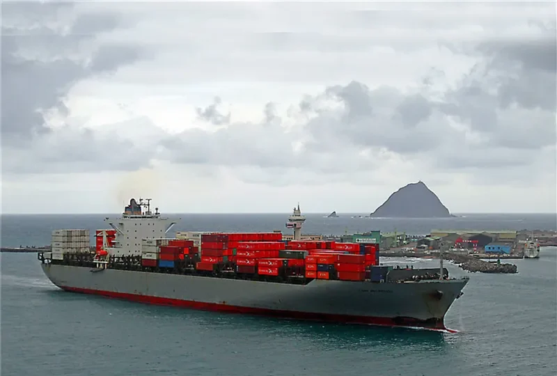 IKARIA Container Ship IMO 9261449 photo 2