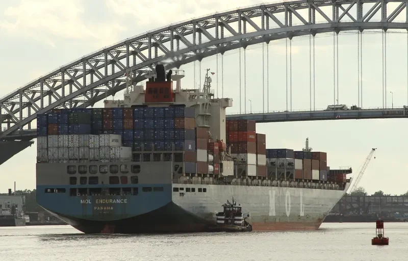 AL ENDURANCE Container Ship IMO 9261736 photo 5