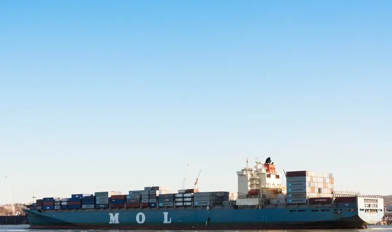 AL ENDURANCE Container Ship IMO 9261736 photo 10