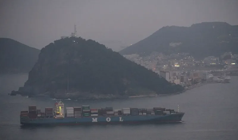 VIKTORIA Container Ship IMO 9261748 photo 10