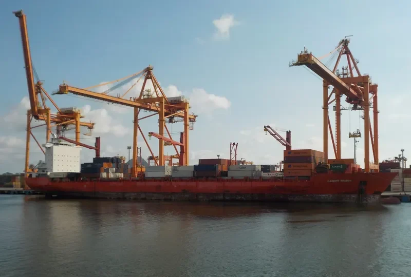 CARDIFF TRADER Container Ship IMO 9261815 photo 3