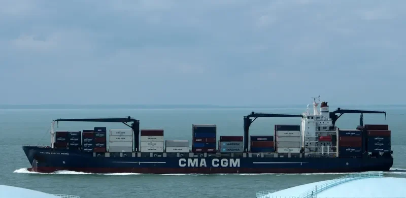 CMA CGM FORT ST PIERRE Container Ship IMO 9261891 photo 2