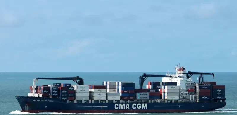 CMA CGM FORT ST PIERRE Container Ship IMO 9261891 photo 3
