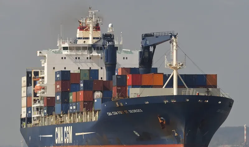 CMA CGM FORT ST GEORGES Container Ship IMO 9261918 photo 2