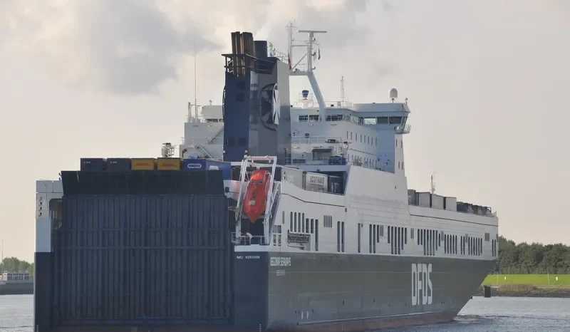 BEGONIA SEAWAYS Ro-Ro IMO 9262089 photo 2