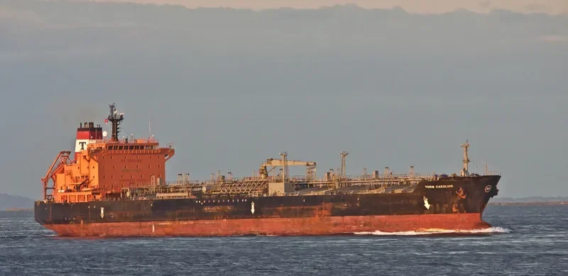 TORM CAROLINE Tanker IMO 9262091 photo 5