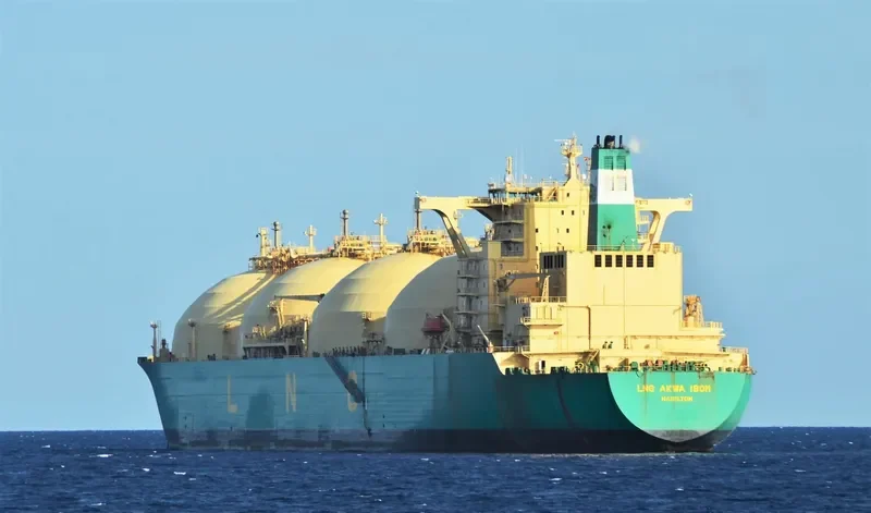 LNG AKWA IBOM General Cargo IMO 9262209 photo 2