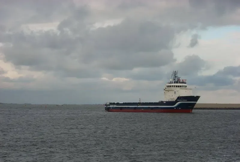 DENAR EXPLORER Offshore Vessel IMO 9262857 photo 2