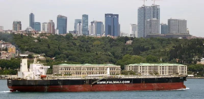 LINDA I Tanker IMO 9262924 photo 4