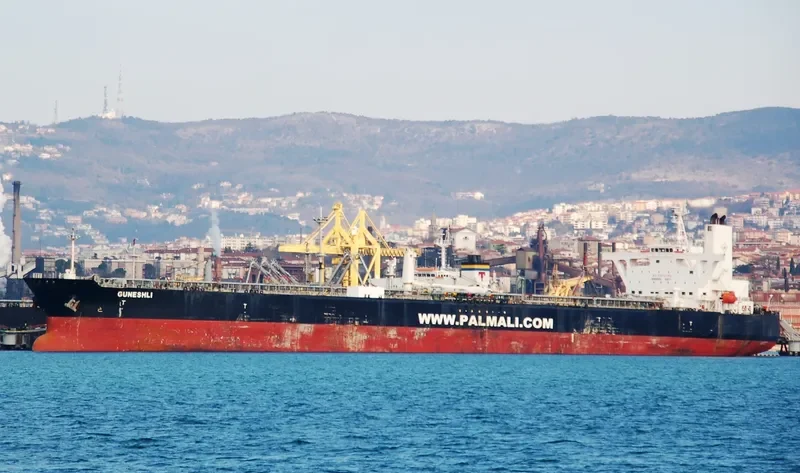 LINDA I Tanker IMO 9262924 photo 7