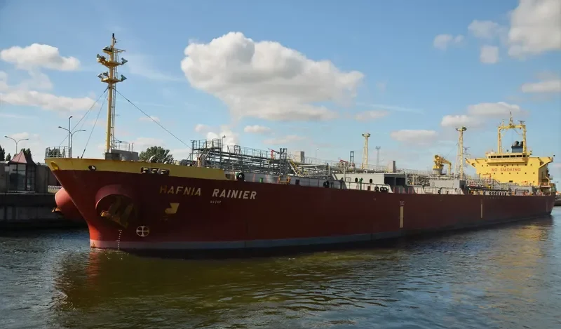 HAFNIA RAINIER Tanker IMO 9263186 photo 6