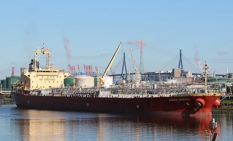 HAFNIA ROBSON Tanker IMO 9263198 photo 4