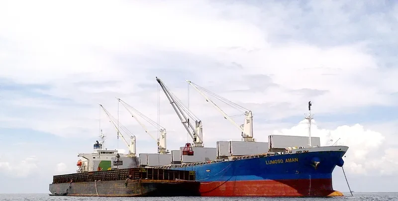 LUMOSO AMAN Bulk Carrier IMO 9263277