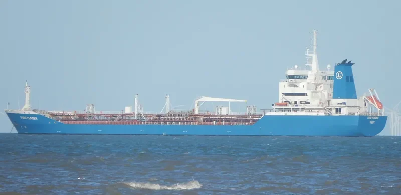 FURE FLADEN Tanker IMO 9263382 photo 2