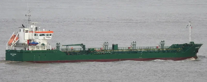 THUN GEMINI Tanker IMO 9263590 photo 5