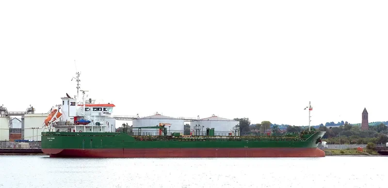 THUN GEMINI Tanker IMO 9263590 photo 7