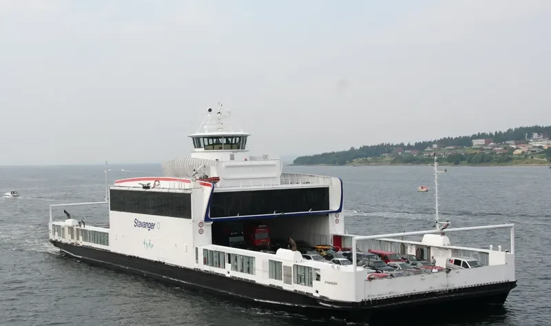 STAVANGER Ro-Ro IMO 9263758 photo 9