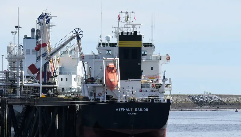 ASPHALT SAILOR Tanker IMO 9263954 photo 6