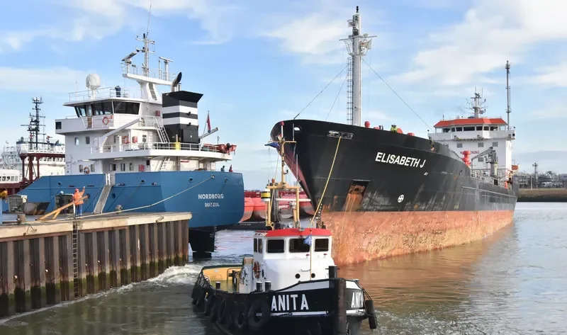 ELISABETH J Tanker IMO 9264116