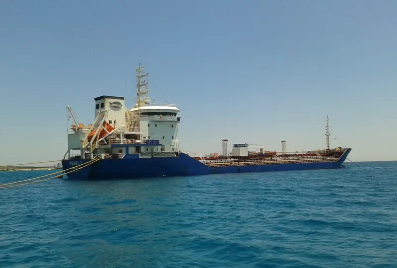 PEARL T Tanker IMO 9264166 photo 8