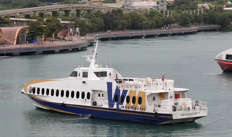 WAVEMASTER 7 Passenger Ship IMO 9264257 photo 4