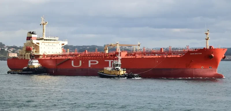 CAPE BACTON Tanker IMO 9264283 photo 9