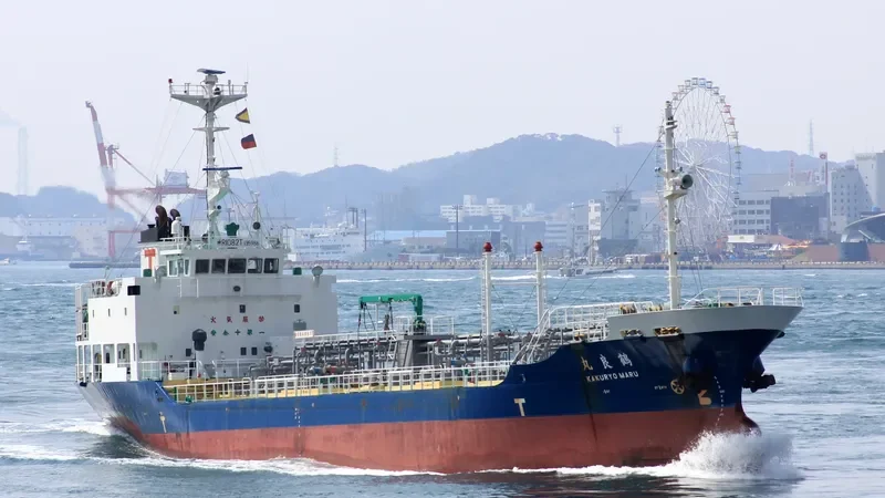 KAKURYO MARU Tanker IMO 9264477 photo 5