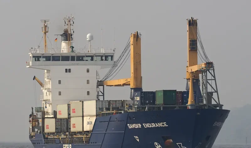 SAMSKIP ENDURANCE Container Ship IMO 9264726 photo 6