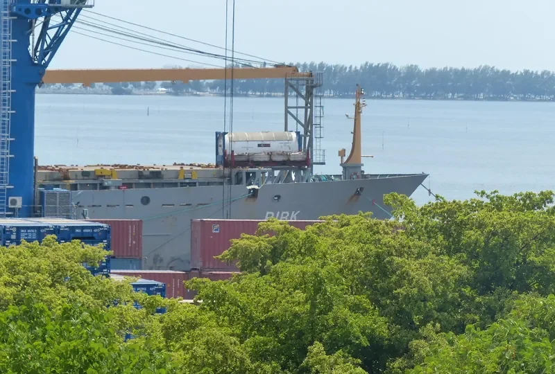 BIRK Container Ship IMO 9264740 photo 5