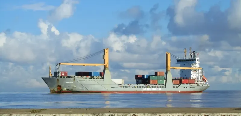 MERIOS Container Ship IMO 9264764 photo 9
