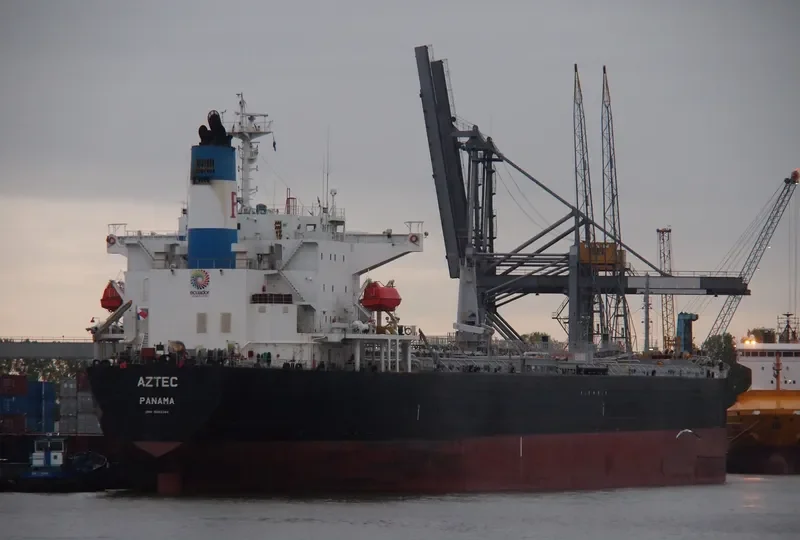 AZTEC Tanker IMO 9265354 photo 2