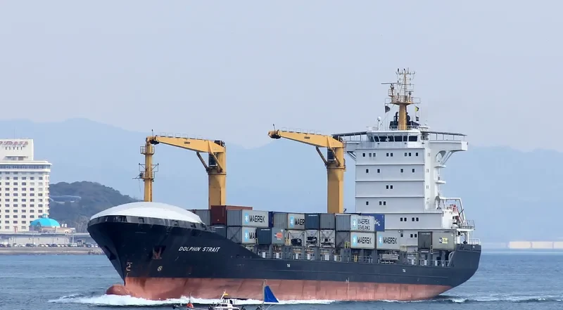 CMA CGM AGADIR Container Ship IMO 9265586 photo 10