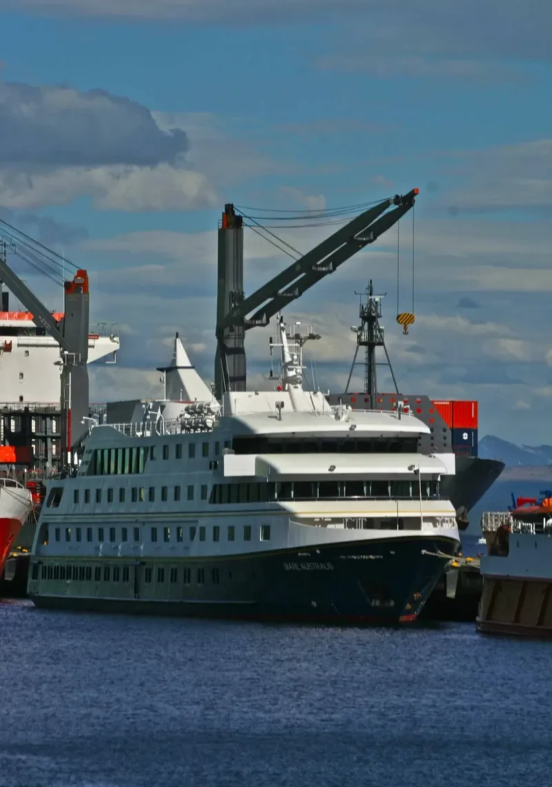 SANTA CRUZ II Passenger Ship IMO 9265677 photo 5