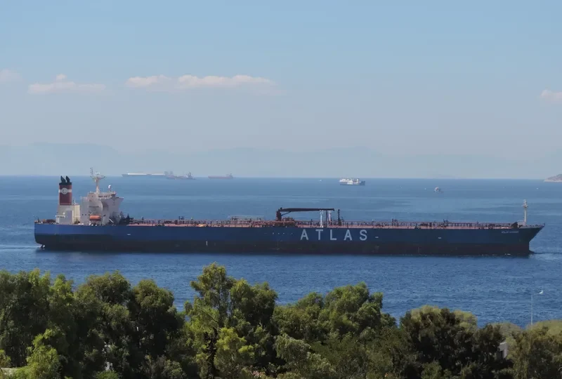 ATLAS VOYAGER Tanker IMO 9265744 photo 3