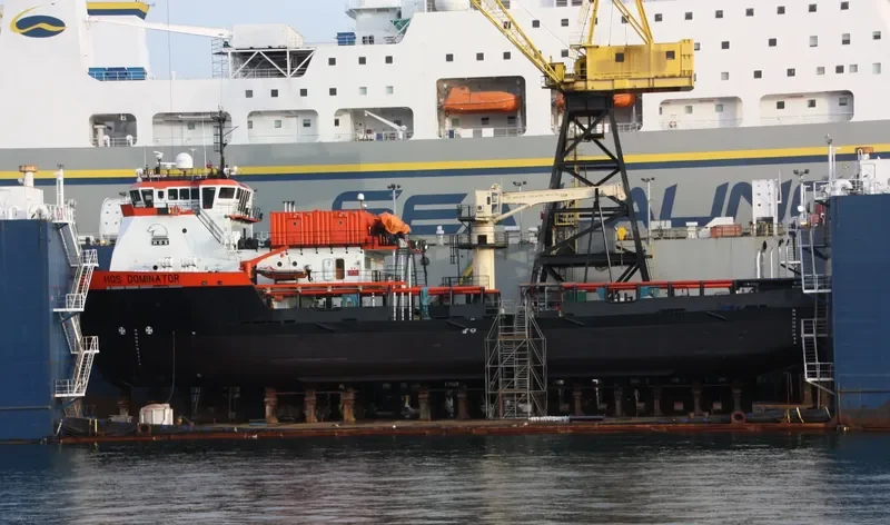 HOS DOMINATOR Offshore Vessel IMO 9265811 photo 7